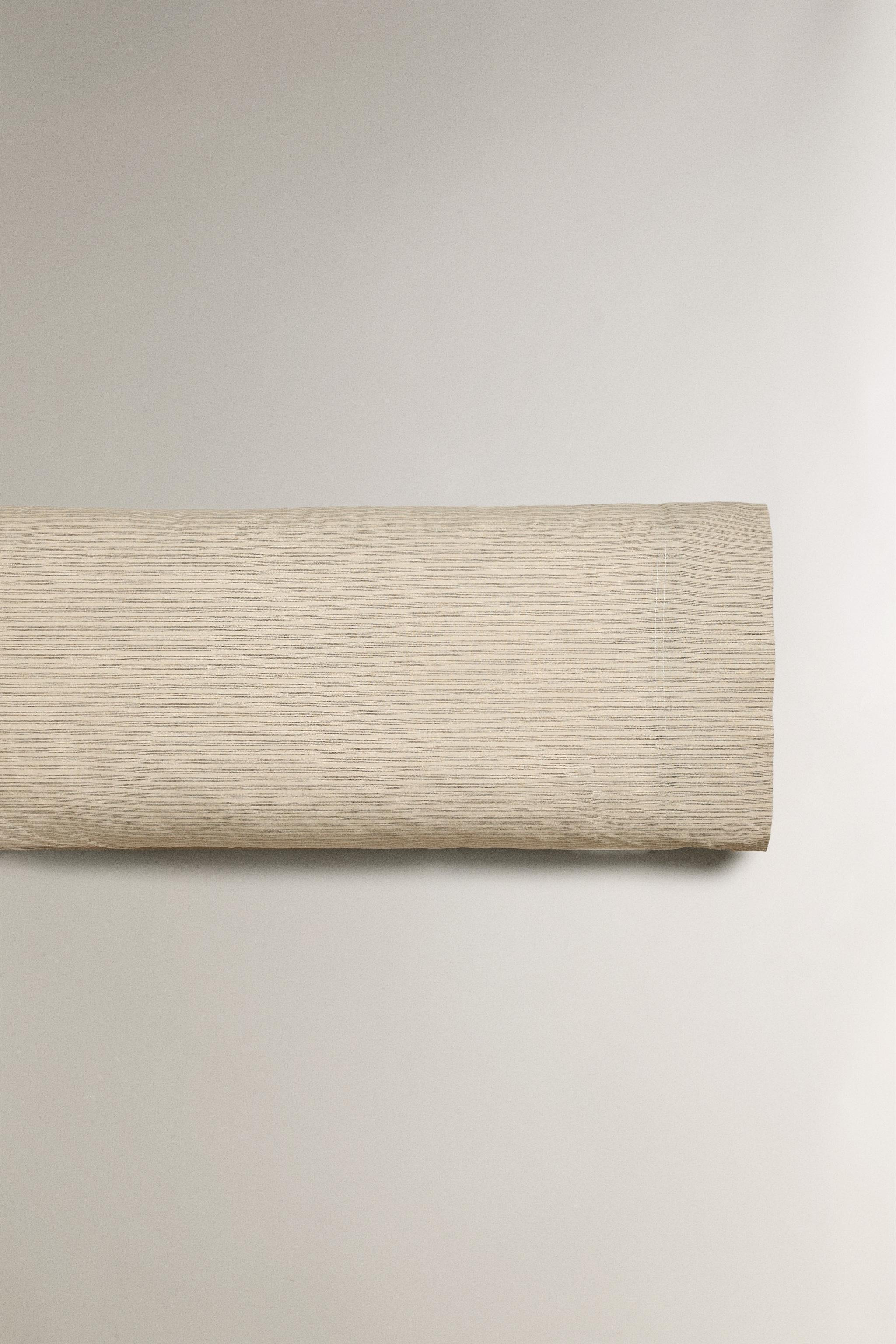 DYED THREAD STRIPED PILLOWCASE